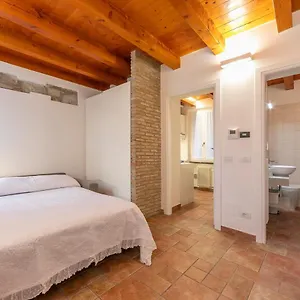 Via 5 Giornate 13 - Apartment