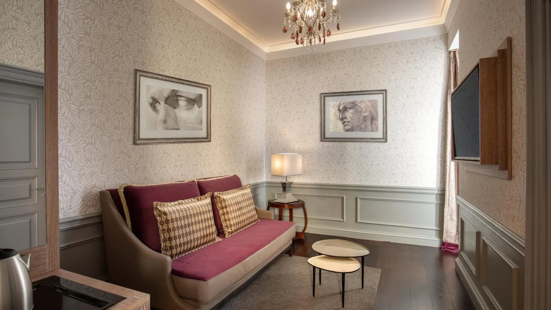 The Inn At The Spanish Steps Rome Guest house