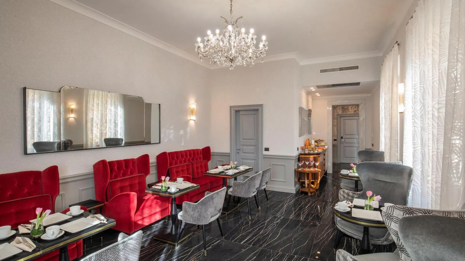 The Inn At The Spanish Steps Rome 5*,  Italy