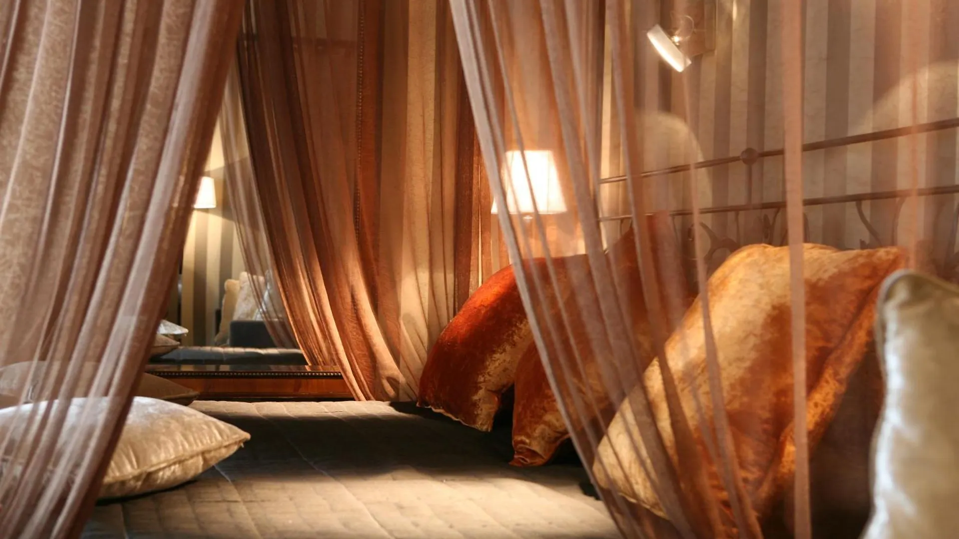 The Inn At The Spanish Steps Rome Guest house