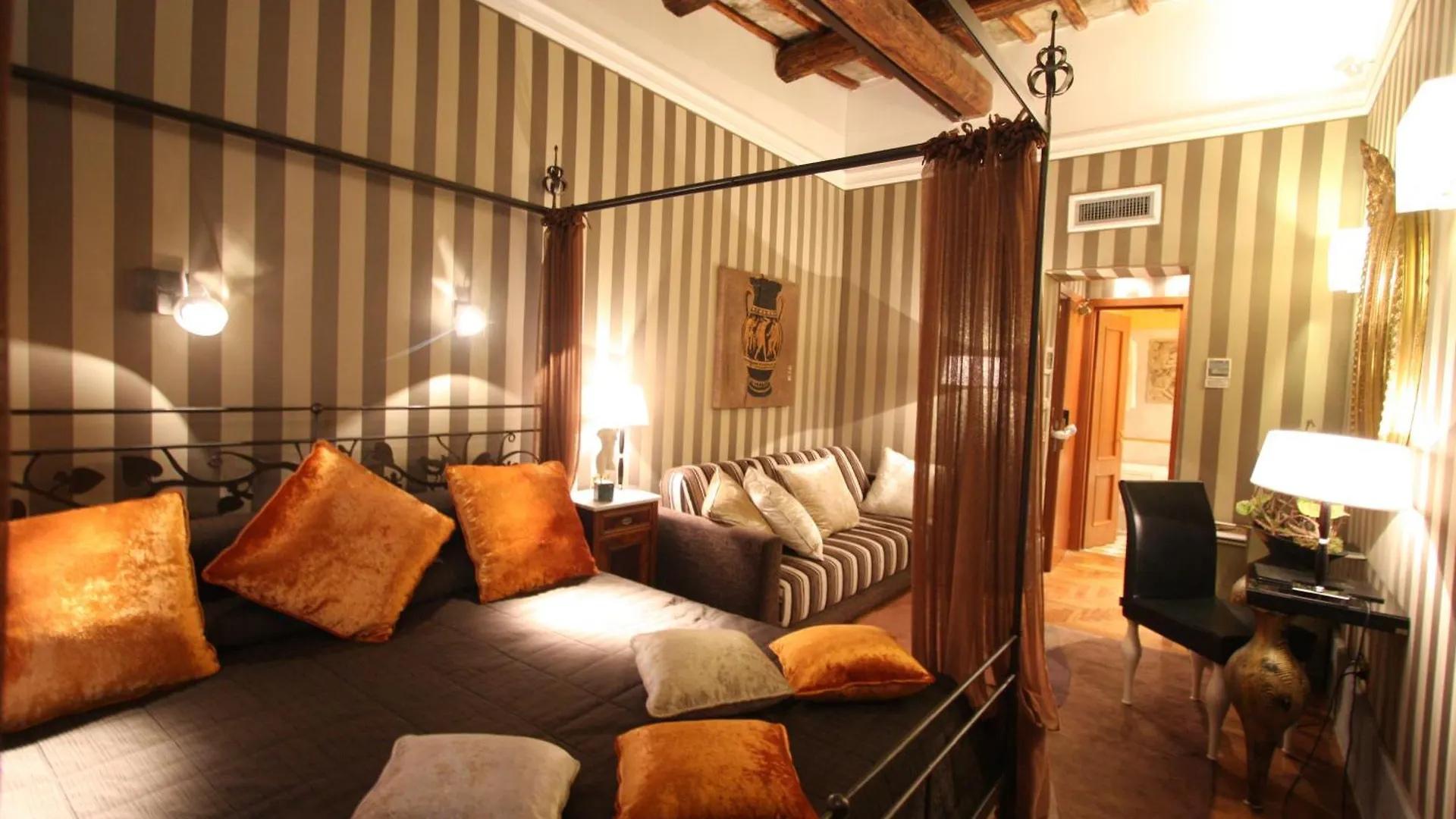 Guest house The Inn At The Spanish Steps Rome